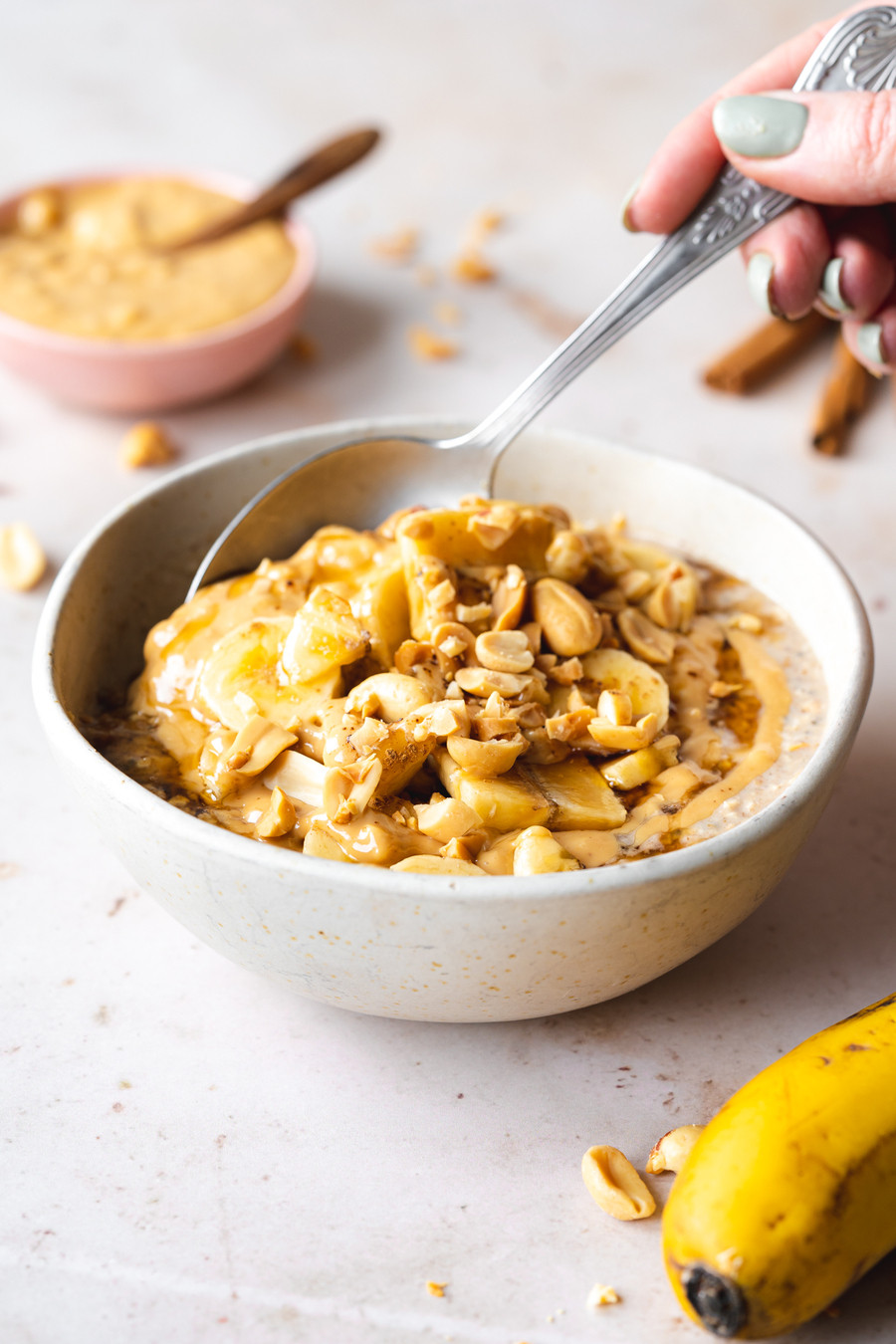 Peanut Butter Banana Breakfast Bowl